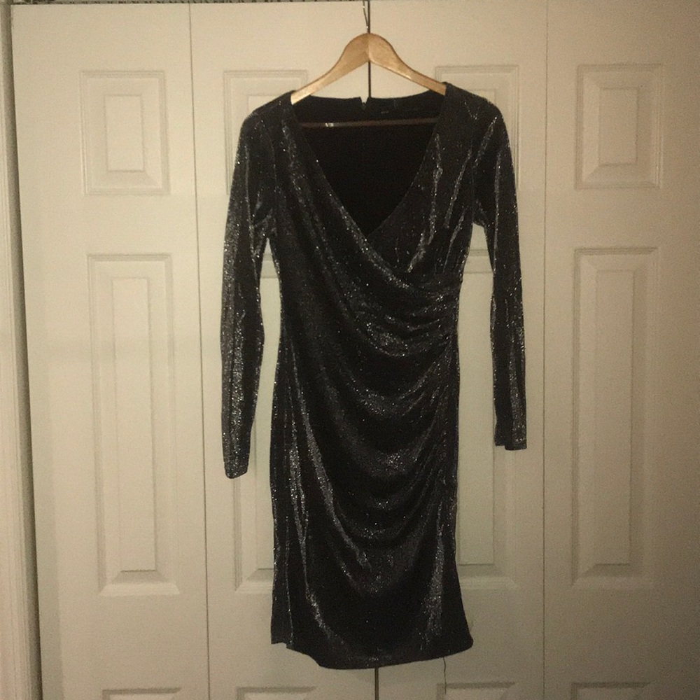 Women’s White House Black Market dress